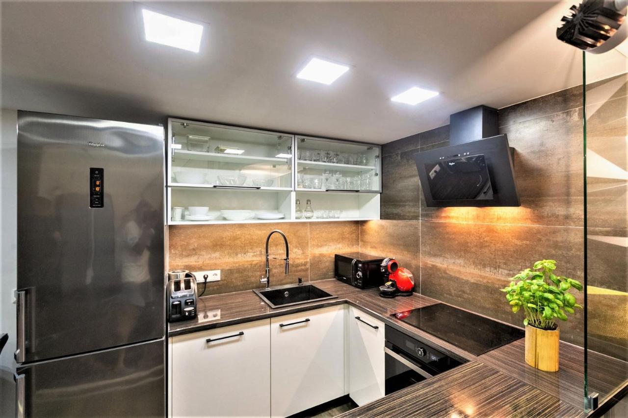 Goldcentral Apartment Art B6 Будапеща Екстериор снимка