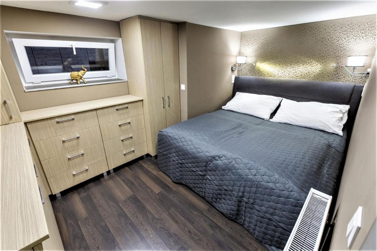 Goldcentral Apartment Art B6 Будапеща Екстериор снимка