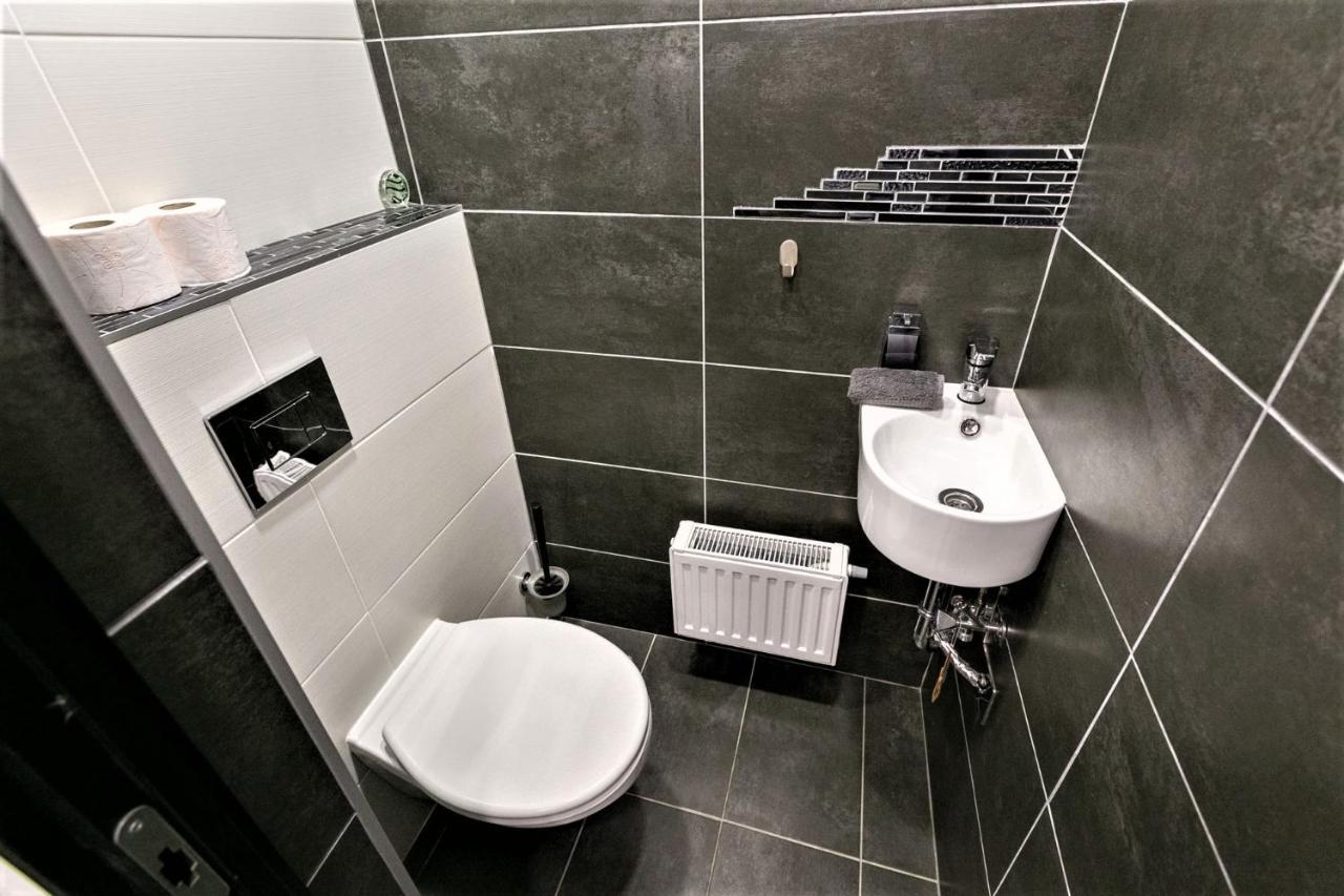 Goldcentral Apartment Art B6 Будапеща Екстериор снимка